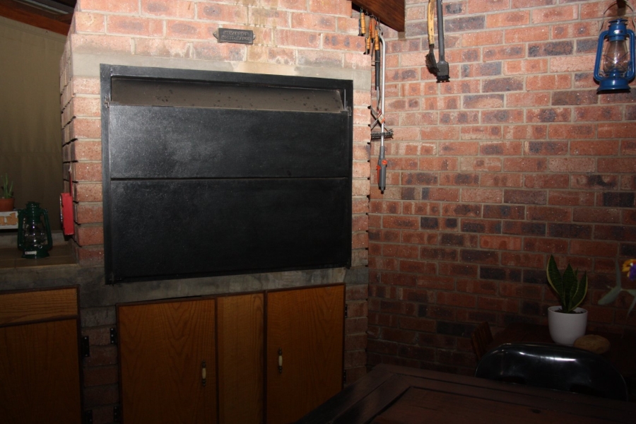 4 Bedroom Property for Sale in Fichardt Park Free State